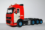 Volvo FH met Scheuerle modulaire oplegger